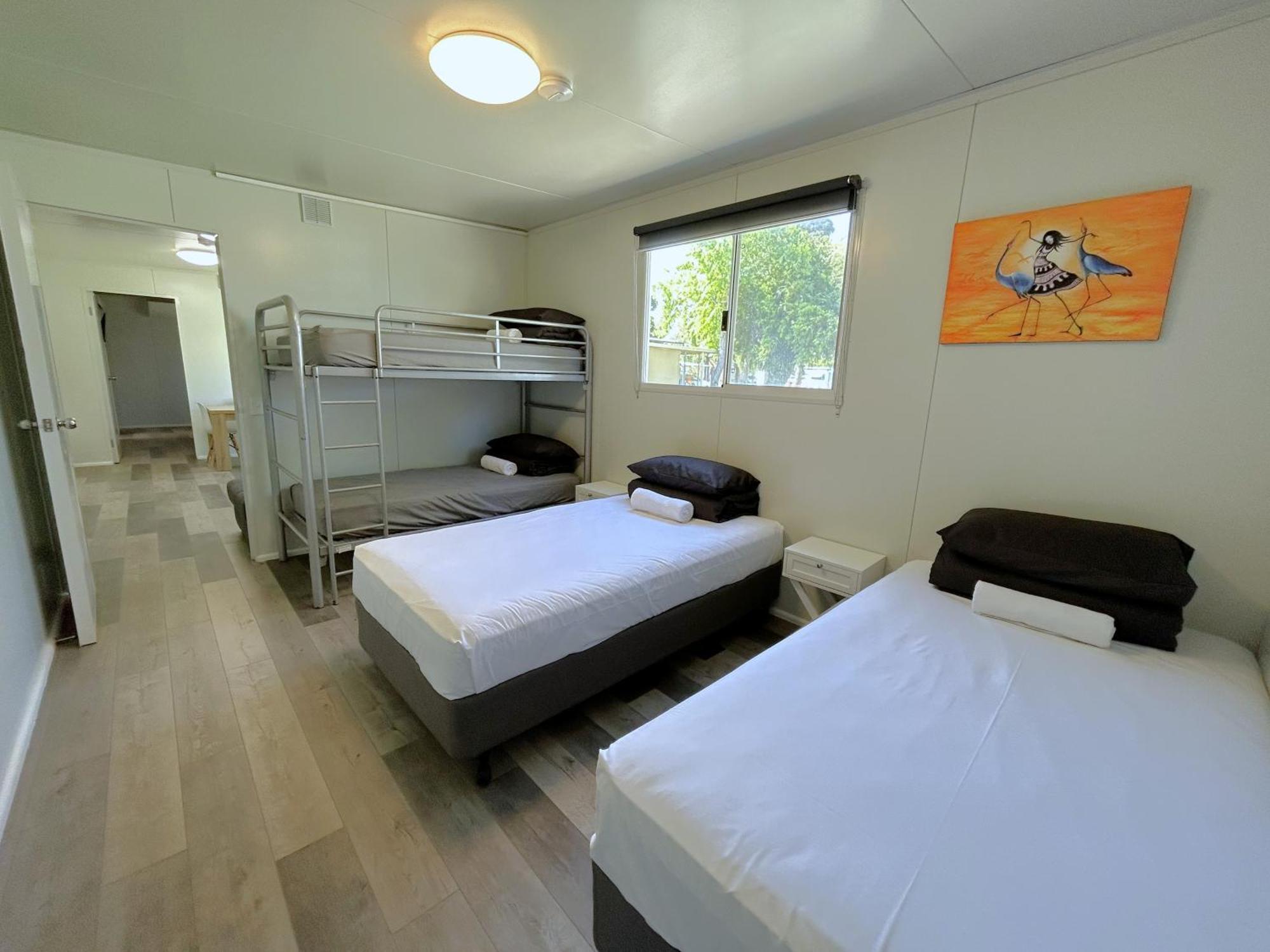 Mandurah Coastal Holiday Park Bagian luar foto